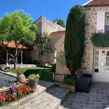 La Maison D'Emilie - Chambres D'Hotes Chaumes-en-Brie Exterior foto